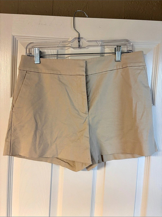 LOFT Pants - Women's Beige Bermuda Shorts
